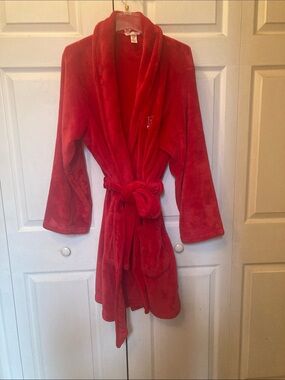 Victoria's Secret Plush Red Shawl-Collar Robe with Belt. VS.. size XL/XXL